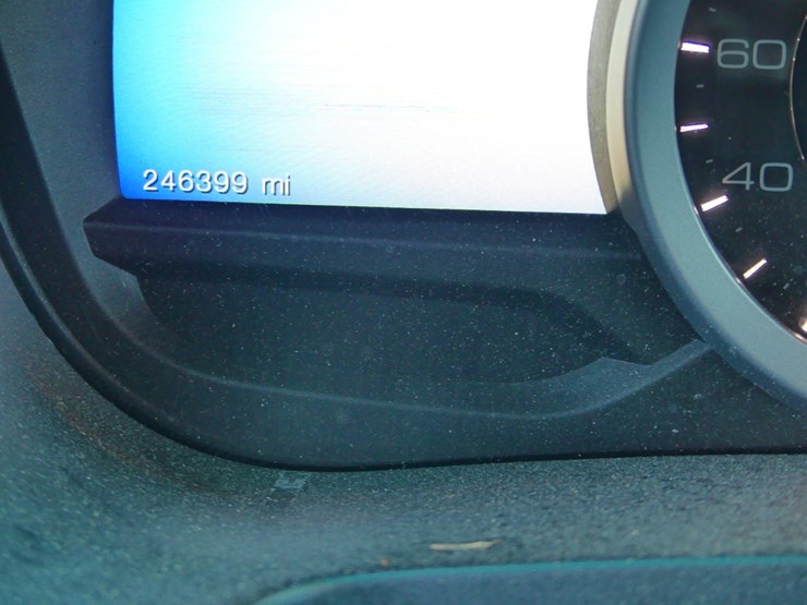 2012-ford-explorer-image-15