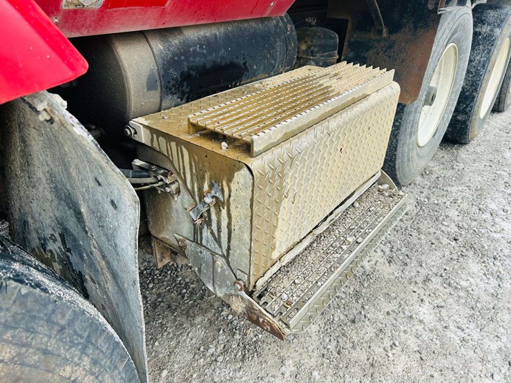 1997-international-paystar-5000-image-56