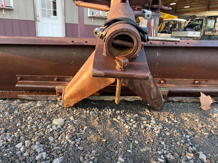 john-deere-8-image-6