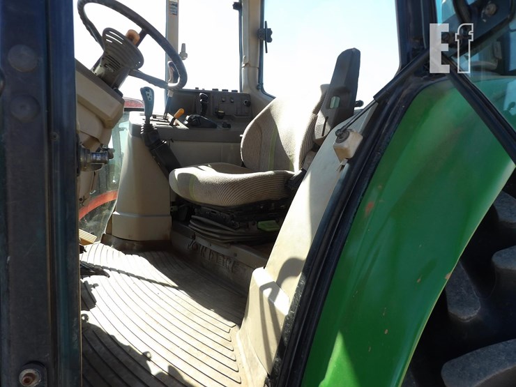 john-deere-7130-image-9