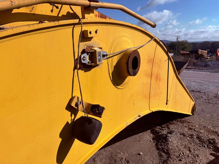 caterpillar-345c-image-8