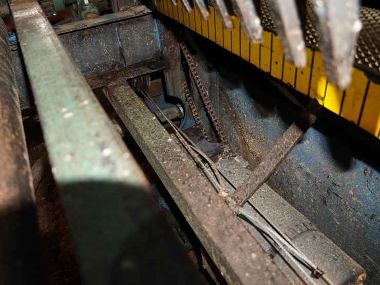 #122-•-cornell-board-edger-image-30