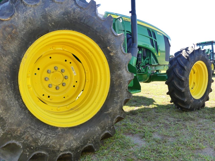 2023-john-deere-5105m-image-7