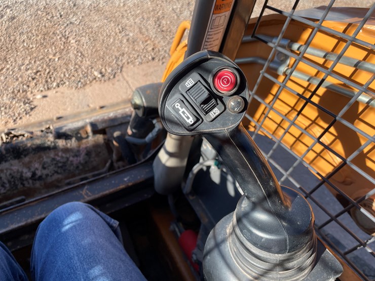 2015-case-tr270-image-11