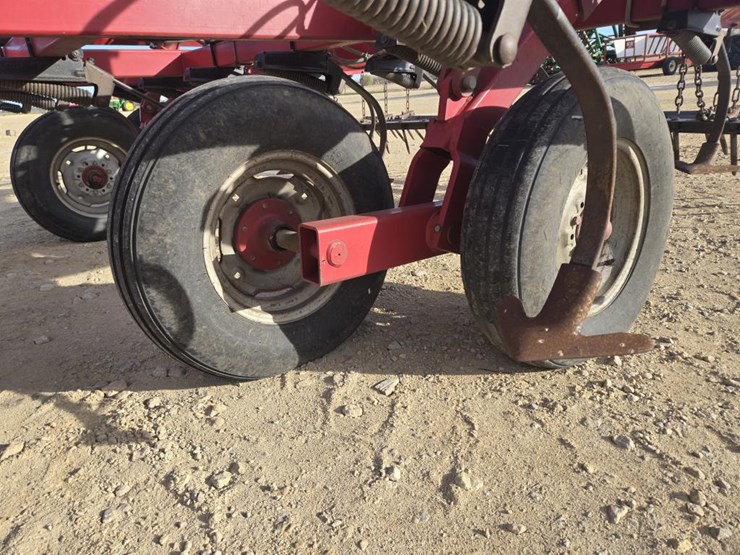 case-ih-4800-image-4