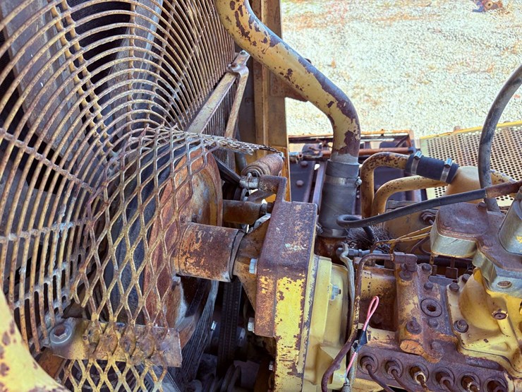 1984-caterpillar-d9l-image-50