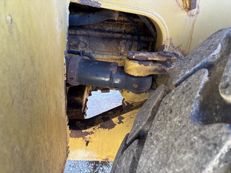 caterpillar-950k-image-29