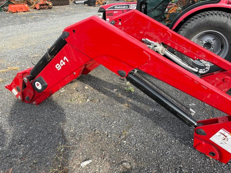 massey-ferguson-941-image-4