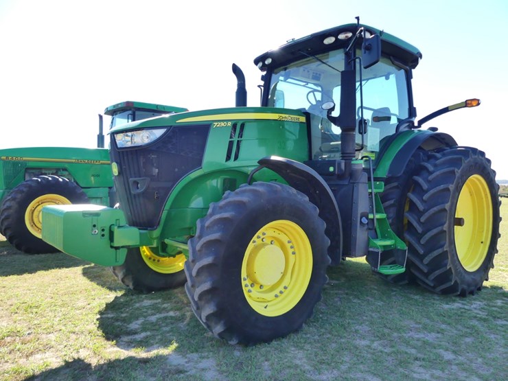 2020-john-deere-7230r-image-2