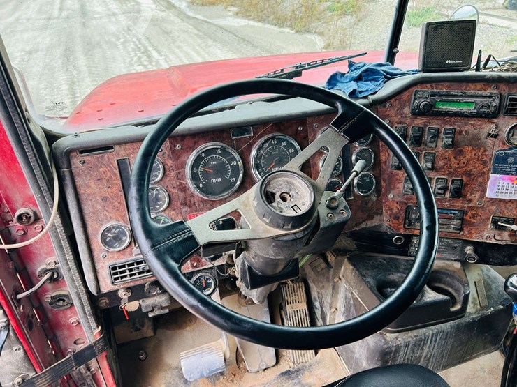 1997-international-paystar-5000-image-88