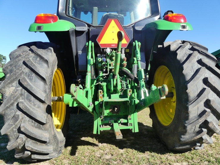 john-deere-6105m-image-7