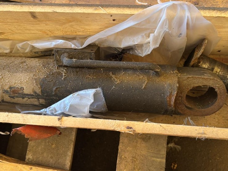 #231-•-cylinder-and-edger-arbor-shaft-image-6