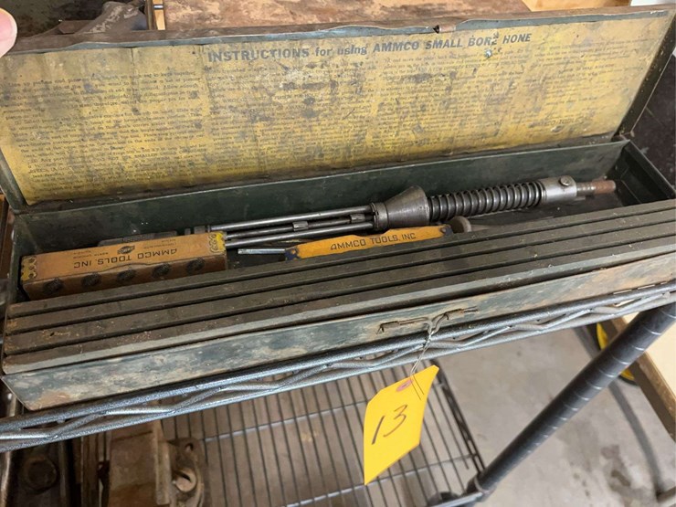 vintage-toolin-image-2