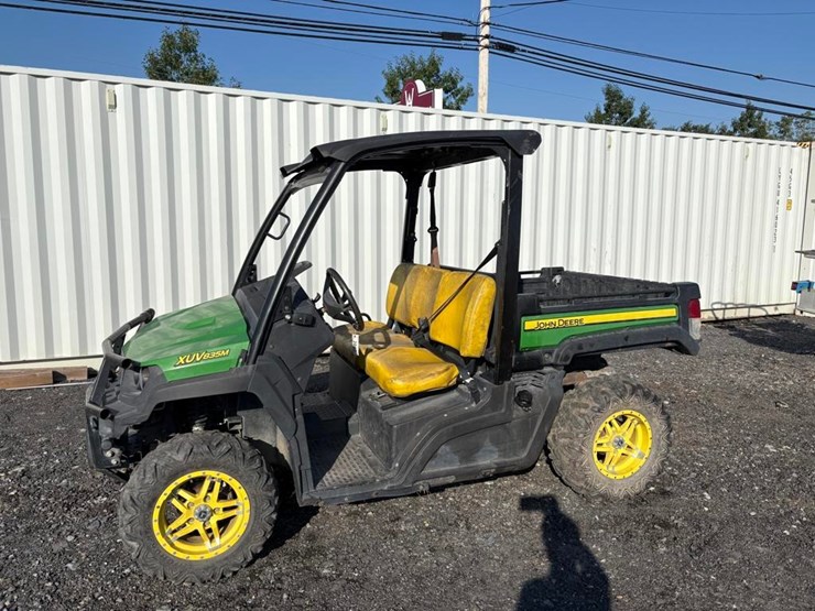 2020-john-deere-2020-image-2