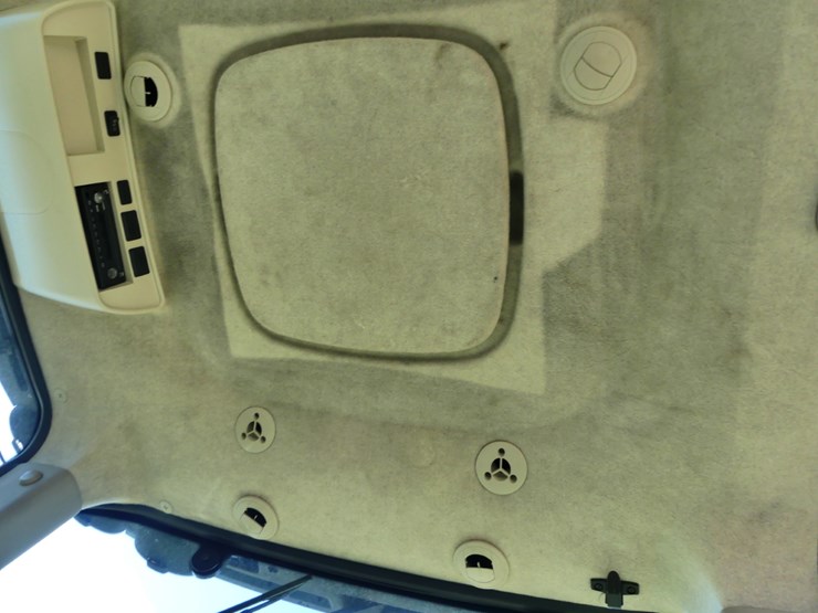 1997-john-deere-8400-image-17