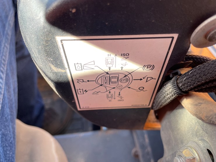 2015-case-tr270-image-13