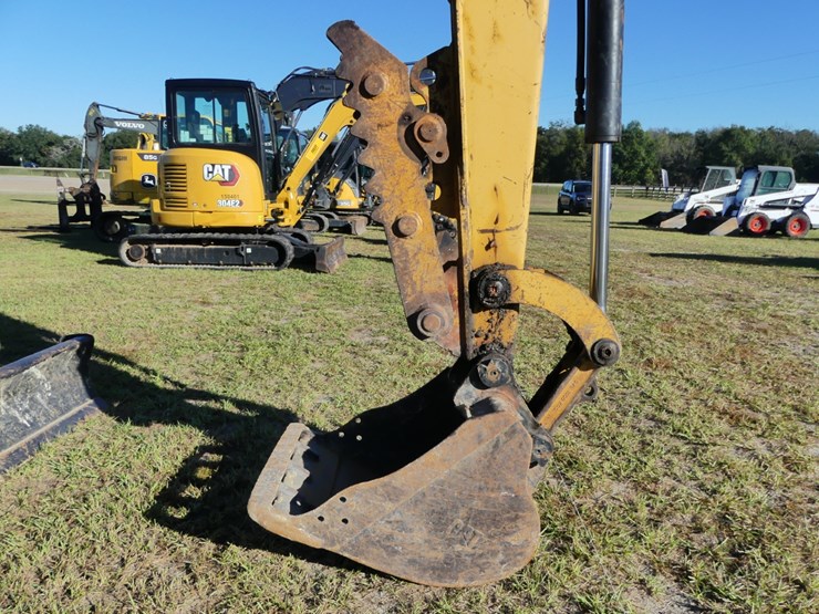 2008-caterpillar-305c-cr-image-13