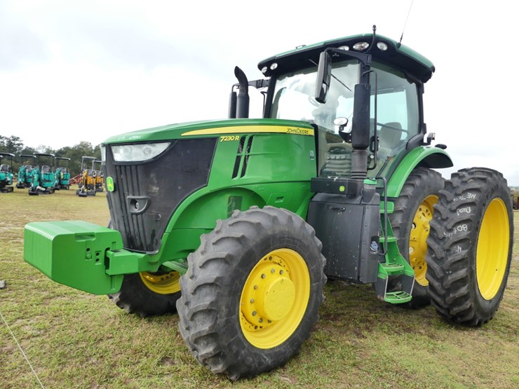 2018-john-deere-7230r-image-2