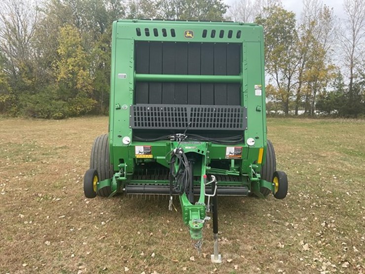 2023-john-deere-560m-image-8