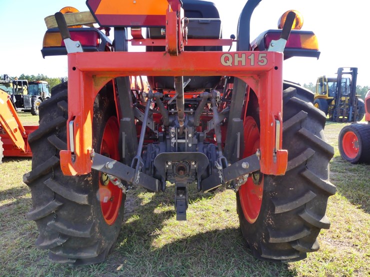 2023-kubota-la526-image-7