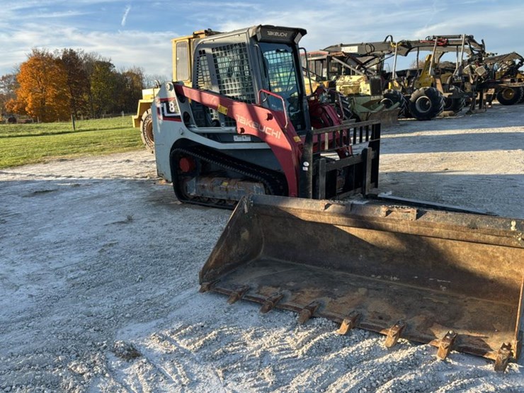 2018-takeuchi-tl8-image-2