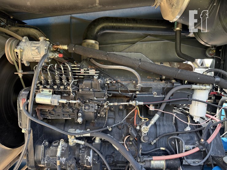 1997-new-holland-9282-image-31