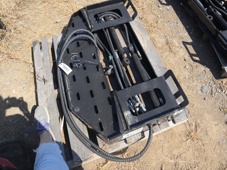 quick-attach-hydraulic-forks-image-1