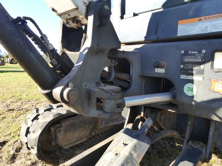 2014-bobcat-e35-image-10