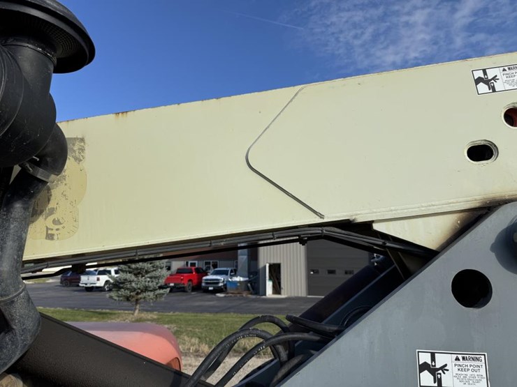 2006-jlg-g6-42a-image-12