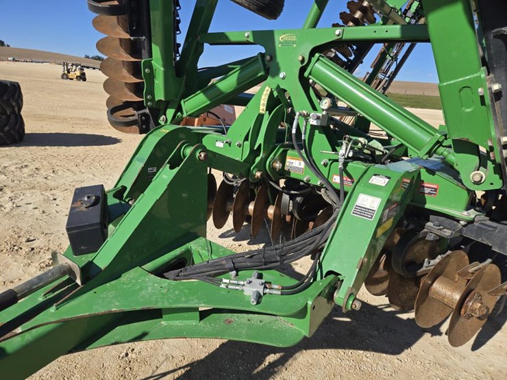 john-deere-2623vt-image-5