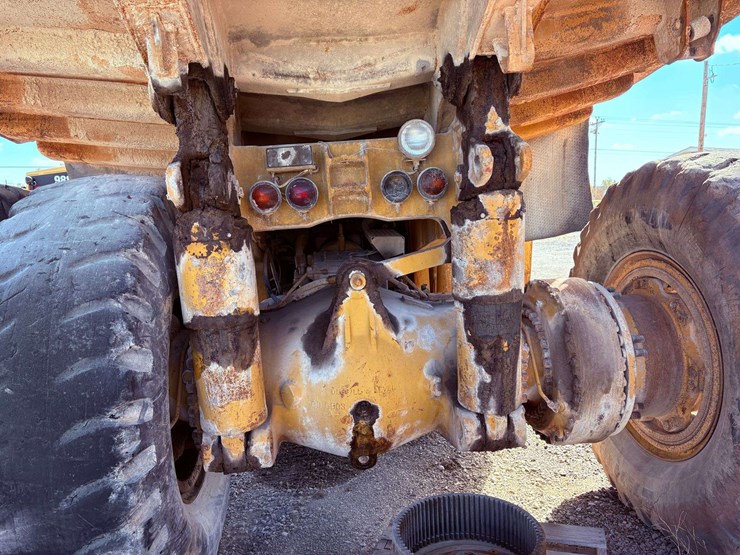 1985-caterpillar-773b-image-24