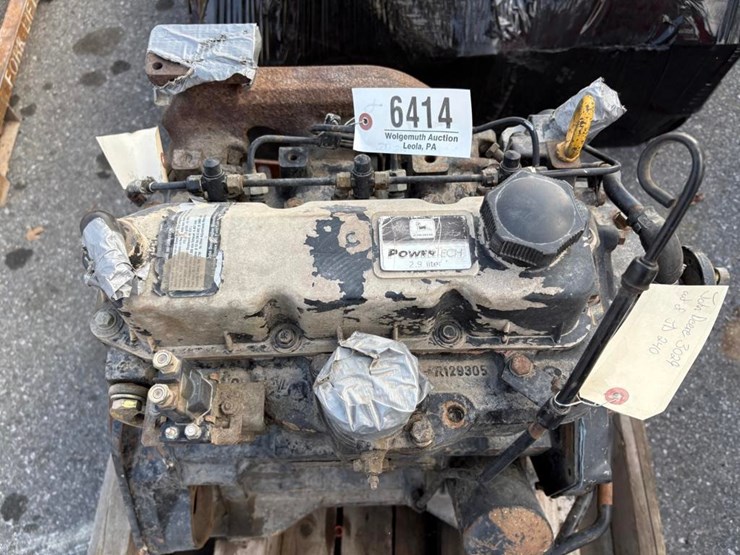 john-deere-240-image-4