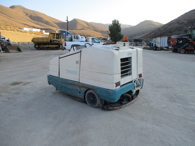 tennant-7400-image-3