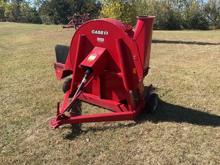 2012-case-ih-600-image-1