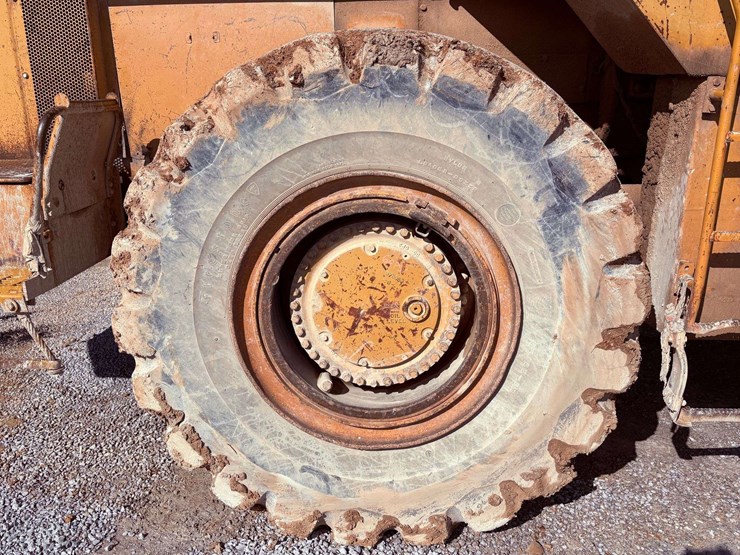 1984-caterpillar-988b-image-12