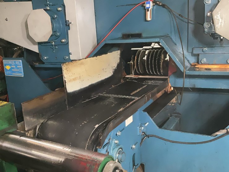 #170-•-2010-brewer-3-head-resaw-image-32