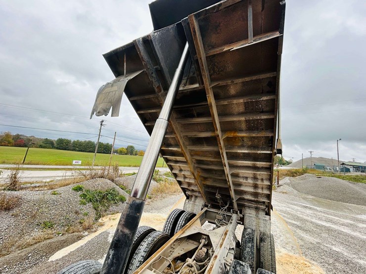 1997-international-paystar-5000-image-100