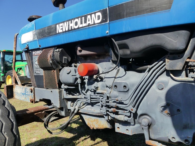 new-holland-3930-image-9