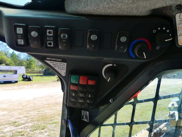 2021-deere-333g-image-16