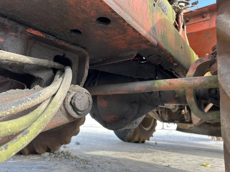 ditch-witch-2300-image-32