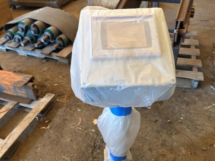 #233-•-electrical-control-box-image-13