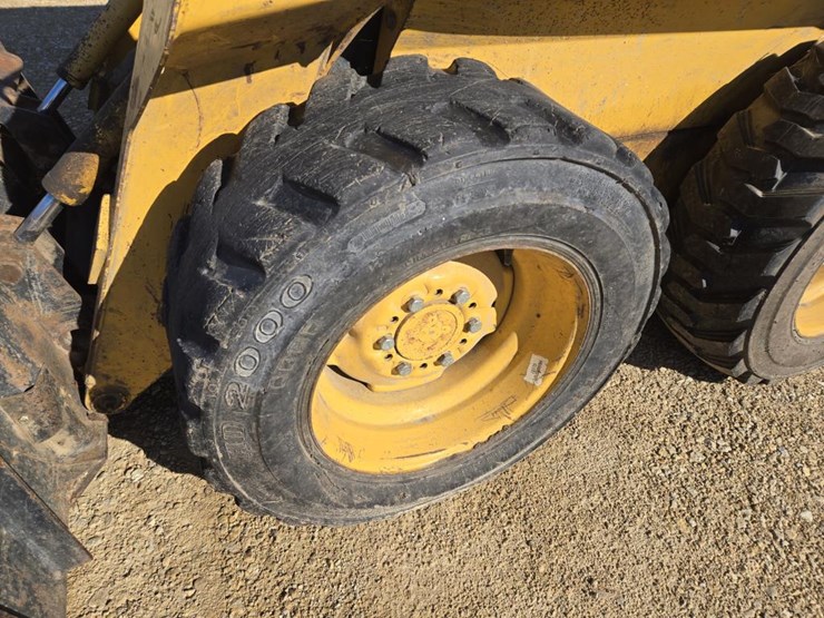 deere-5575-image-3