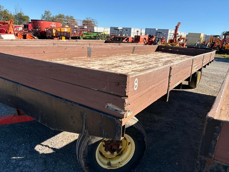 pequea-hay-wagon-image-1