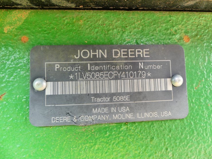 2015-john-deere-5085e-image-15