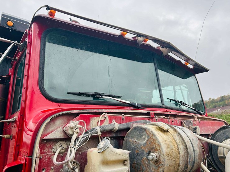 1997-international-paystar-5000-image-45