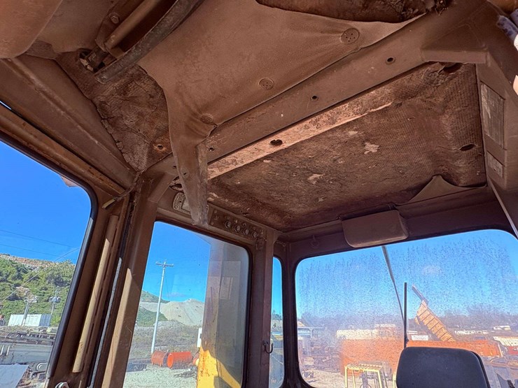 1985-caterpillar-d8l-image-51