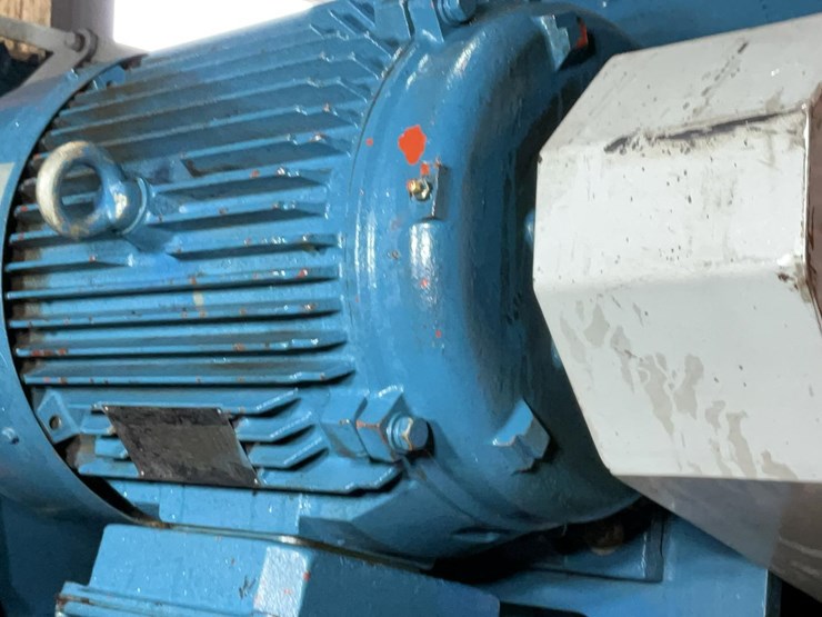 #170-•-2010-brewer-3-head-resaw-image-47