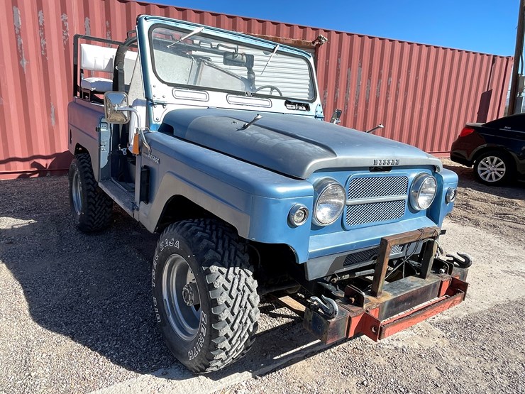 1965-nissan-patrol-image-3