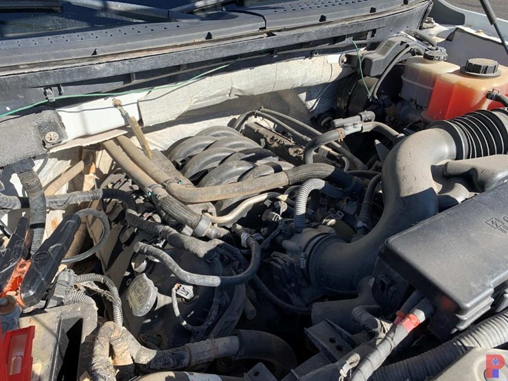 2012-ford-f150-xlt-image-9