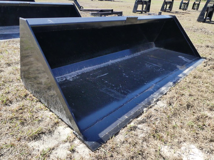 swict-78"-quick-attach-bucket-image-1